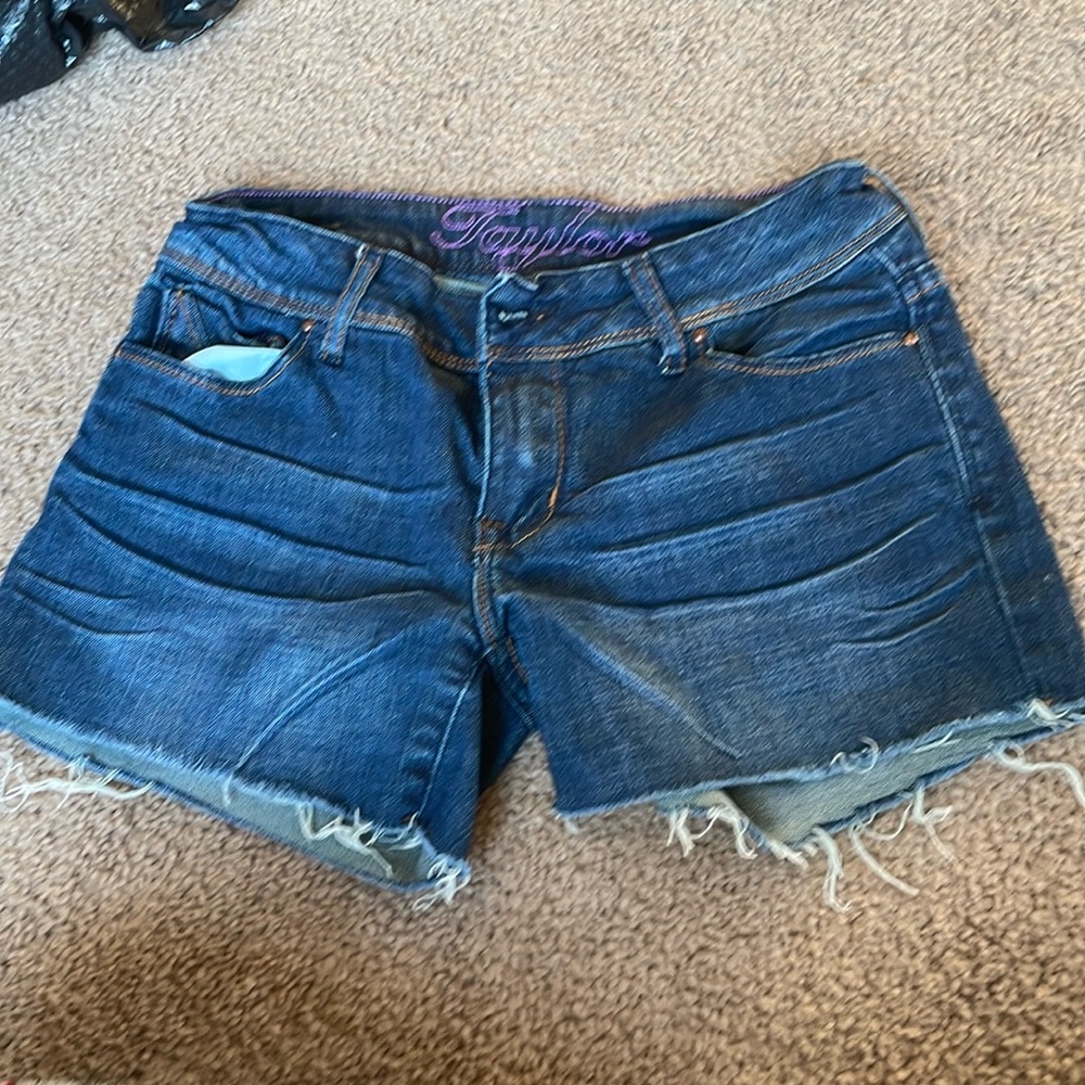 Taylor Cropped Jean Shorts